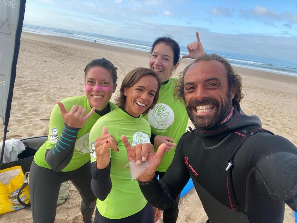 Getwet Surfcamp II Hostel Costa da Caparica Bagian luar foto