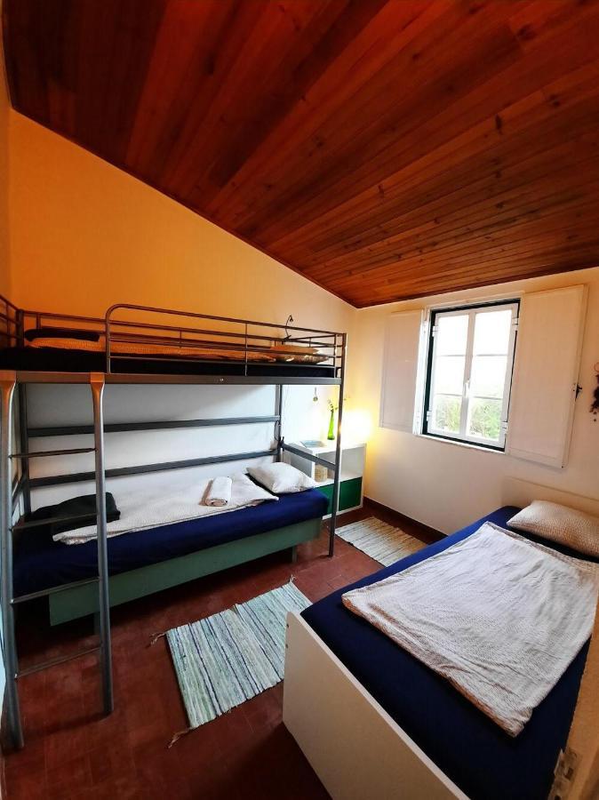 Getwet Surfcamp II Hostel Costa da Caparica Bagian luar foto